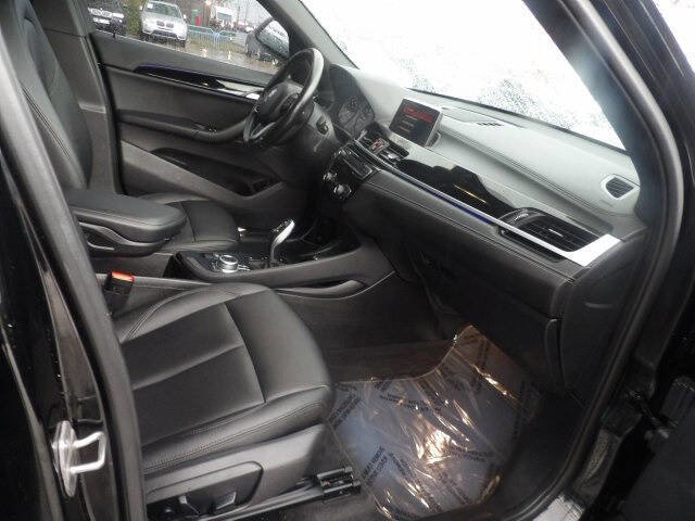 Used 2021 BMW X1 xDrive28i AWD/4WD image 25