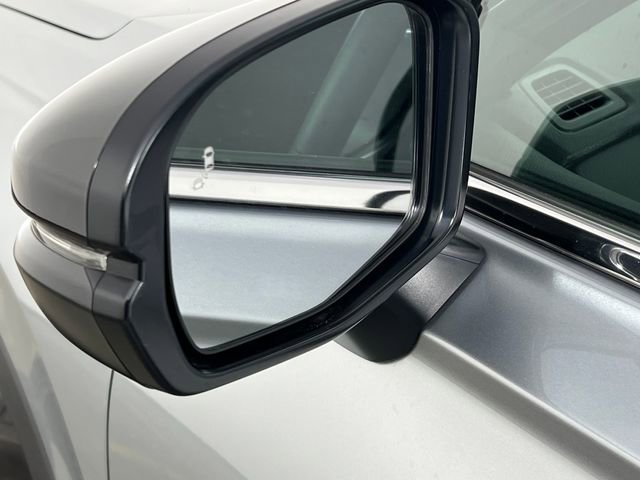 Used 2025 Honda CR-V Sport image 32