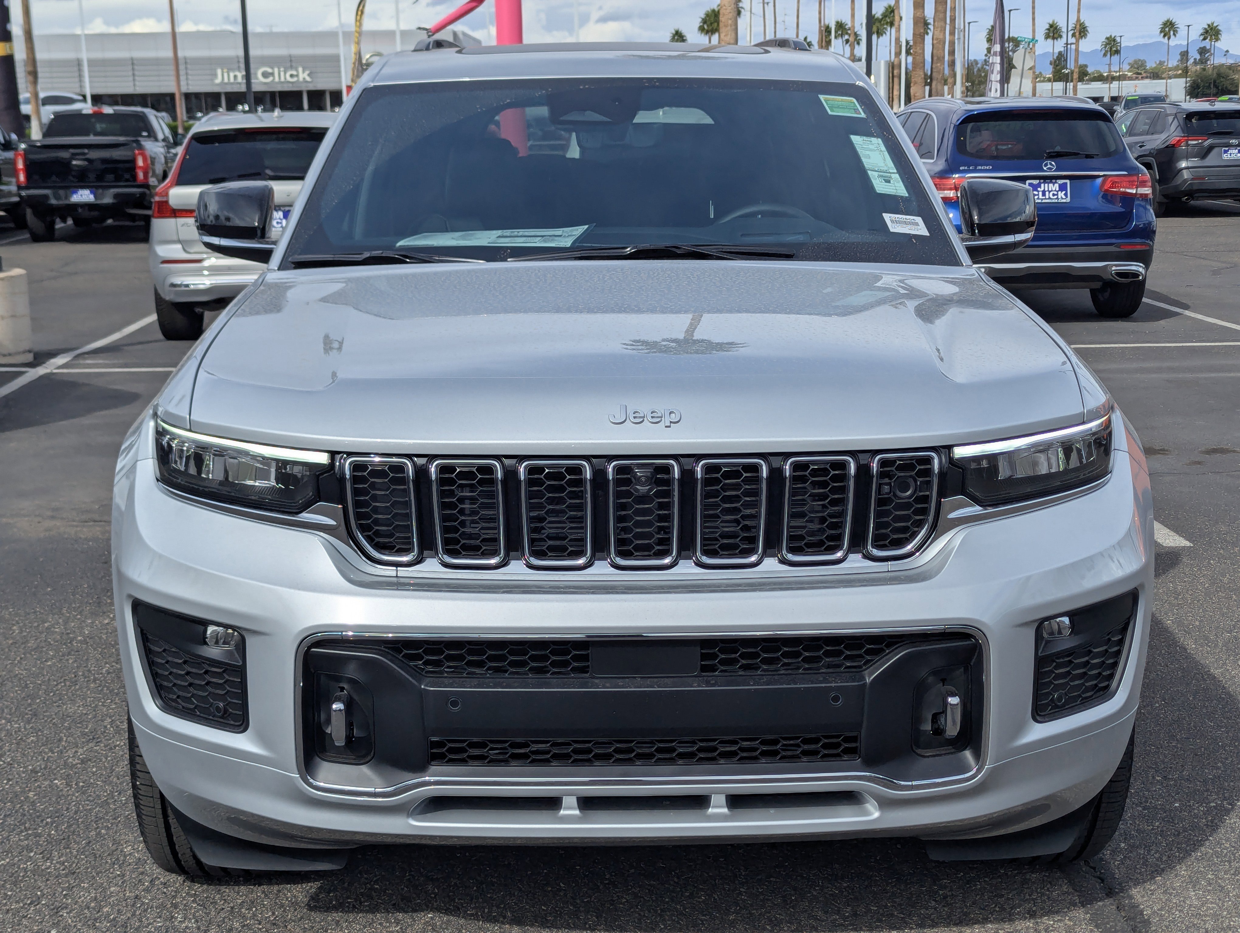 New 2025 Jeep Grand Cherokee L Overland image 2