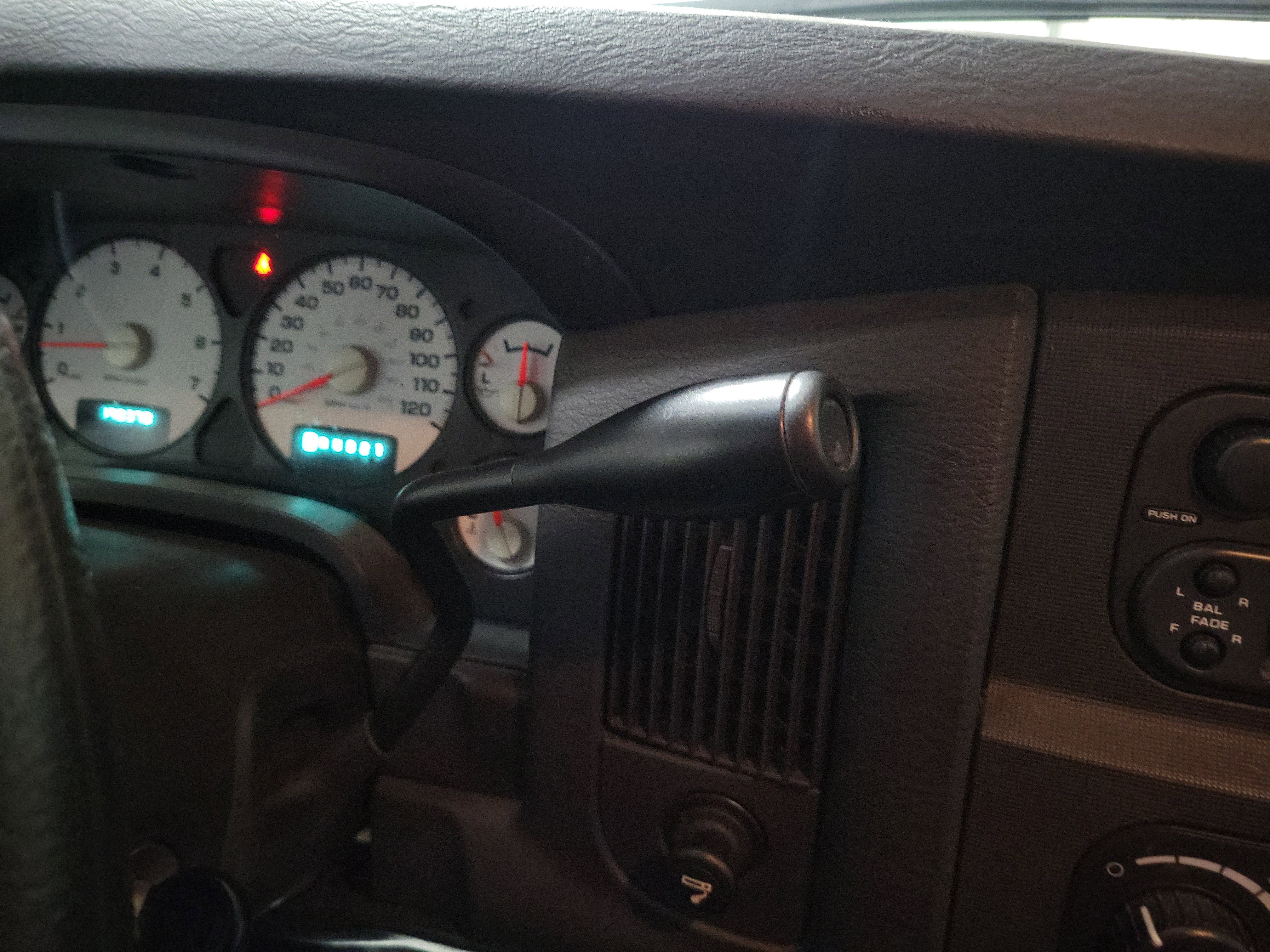 Used 2003 Dodge Ram 1500 Truck SLT image 30