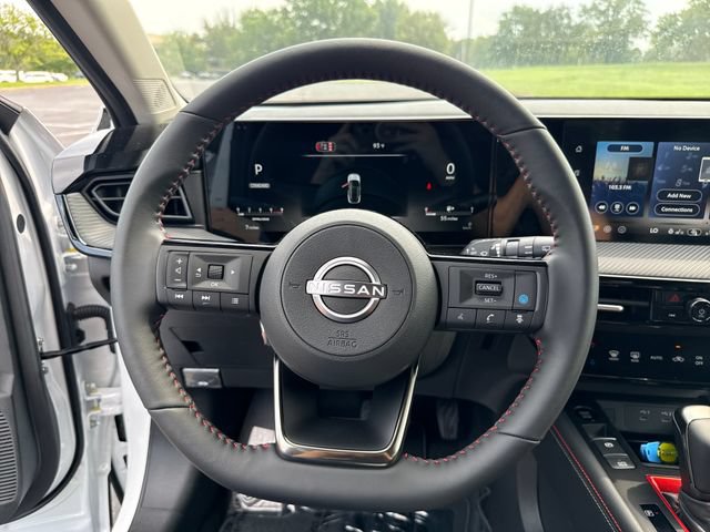New 2026 Nissan Kicks SR w/ SR Premium Package AWD/4WD image 17