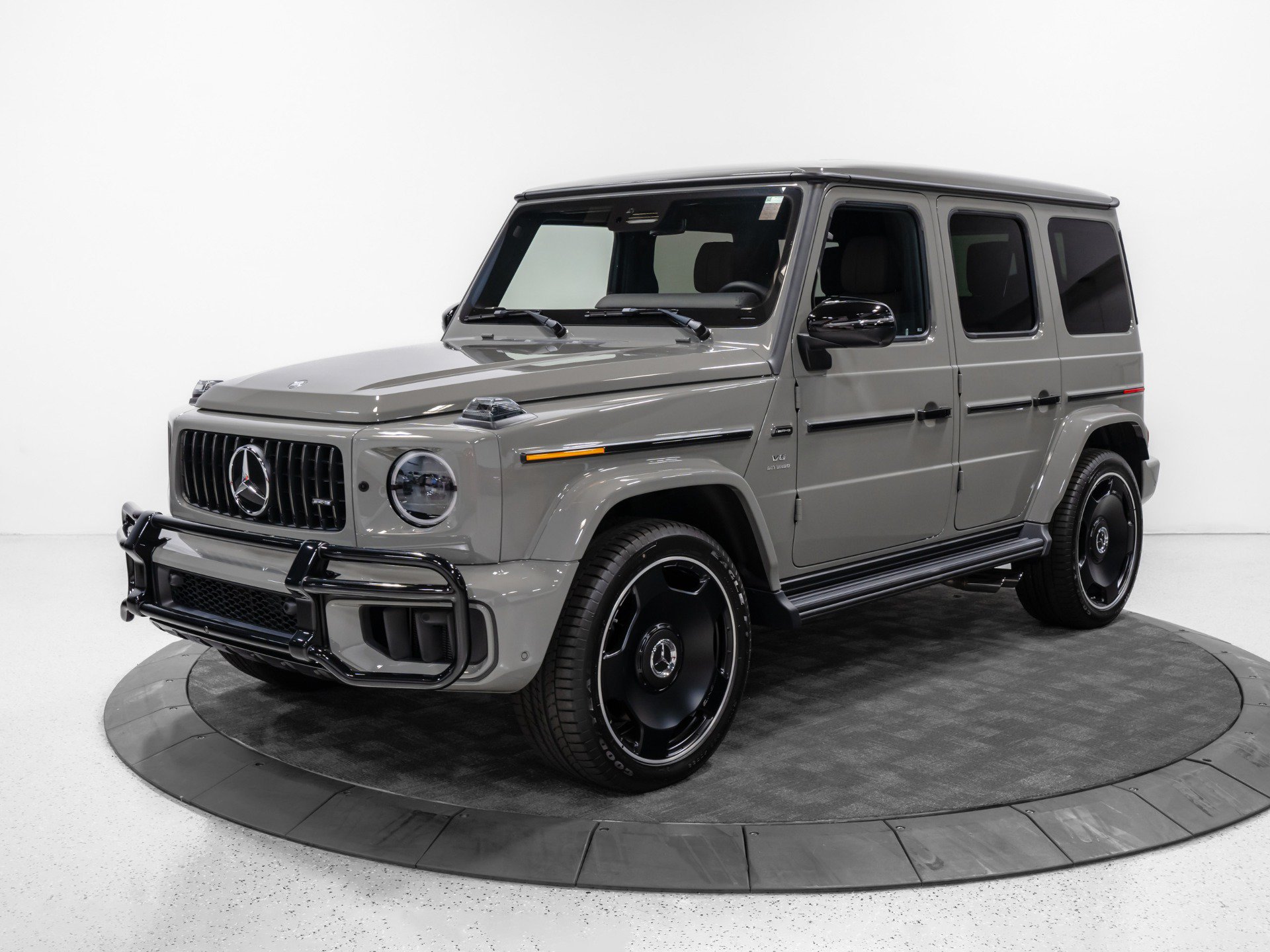 Used 2026 Mercedes-Benz G 63 AMG 4MATIC image 3