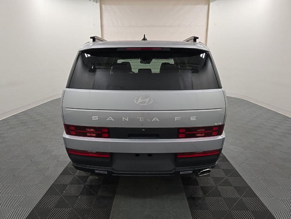 Used 2026 Hyundai Santa Fe SEL AWD/4WD image 5