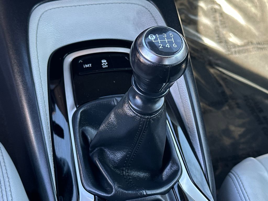 Used 2021 Toyota Corolla XSE image 27