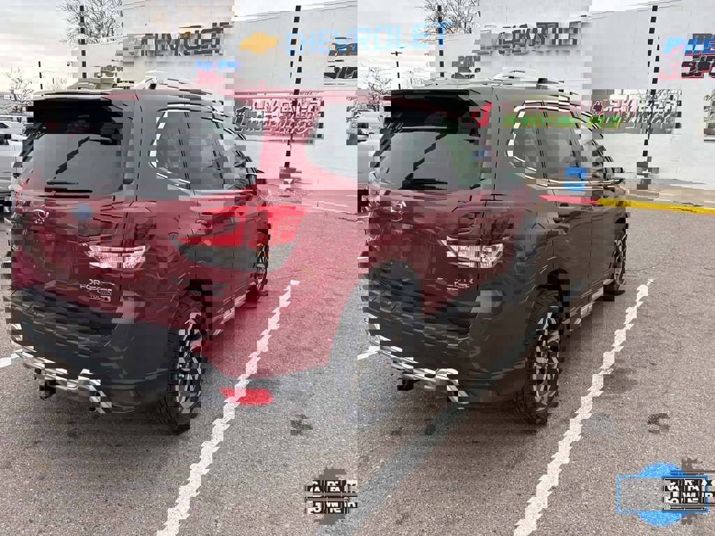 Used 2022 Subaru Forester Touring image 5