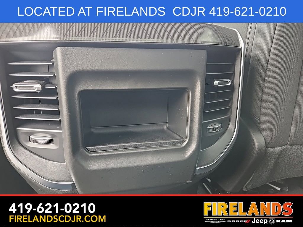 New 2026 RAM 1500 4x4 Crew Cab image 22