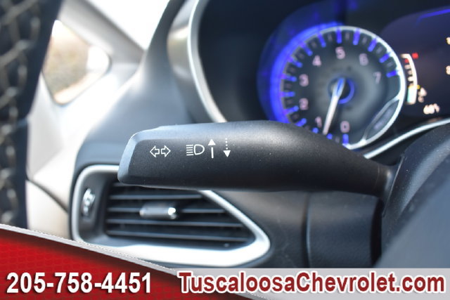 Used 2024 Chrysler Pacifica Touring-L FWD image 37