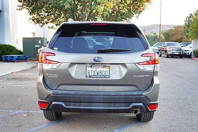 Used 2021 Subaru Forester Limited w/ Popular Package #3 image 9