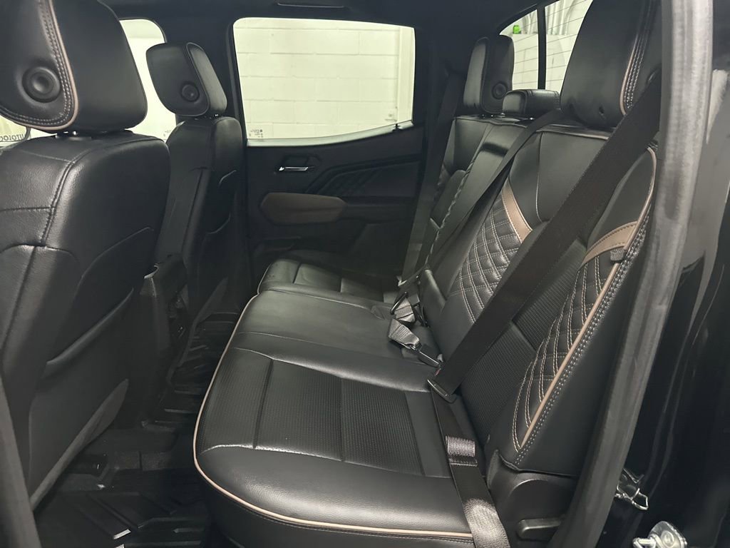 Used 2024 GMC Canyon Denali AWD/4WD image 22