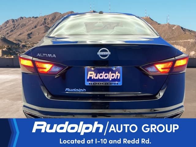 Used 2025 Nissan Altima 2.5 SV image 4