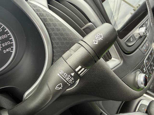 Used 2024 Chevrolet Malibu LT FWD image 31