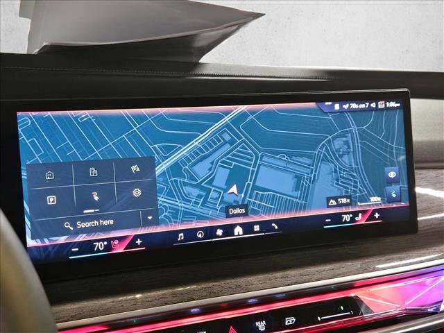 Used 2025 BMW i7 xDrive60 image 12