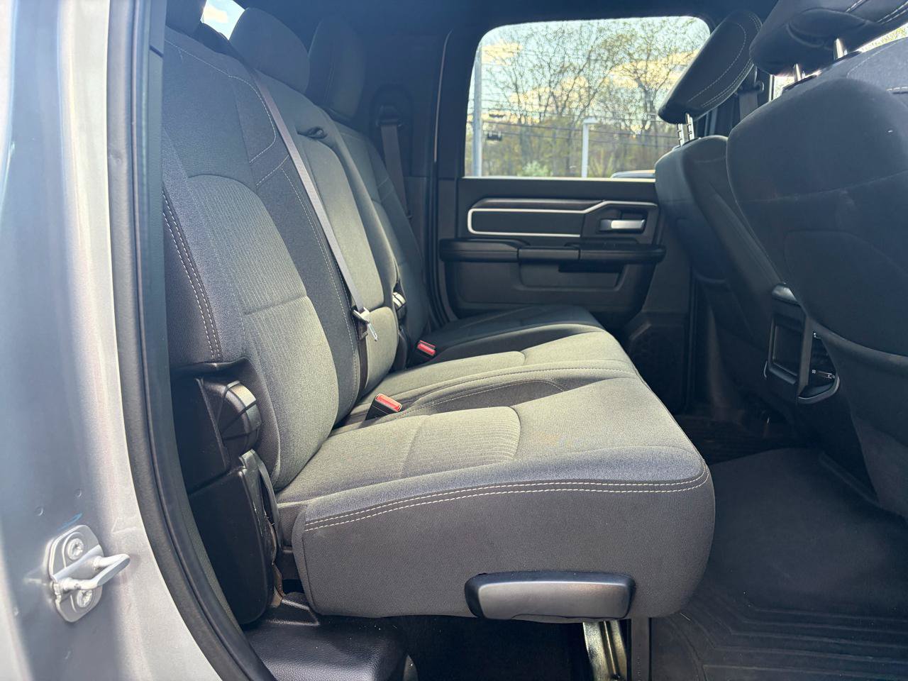 Used 2021 RAM 2500 Big Horn w/ Night Edition AWD/4WD image 47
