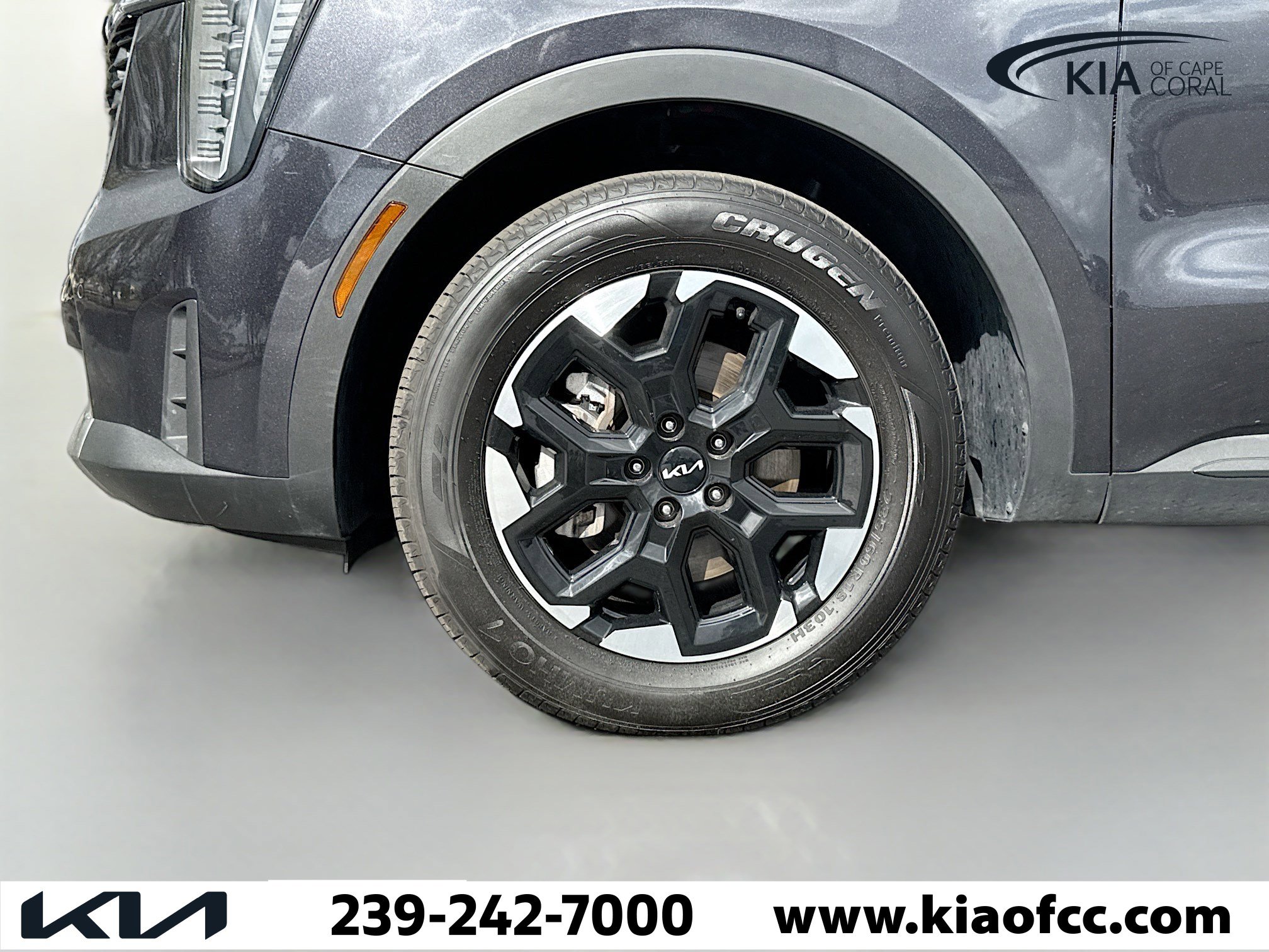 Certified 2025 Kia Sorento S image 42