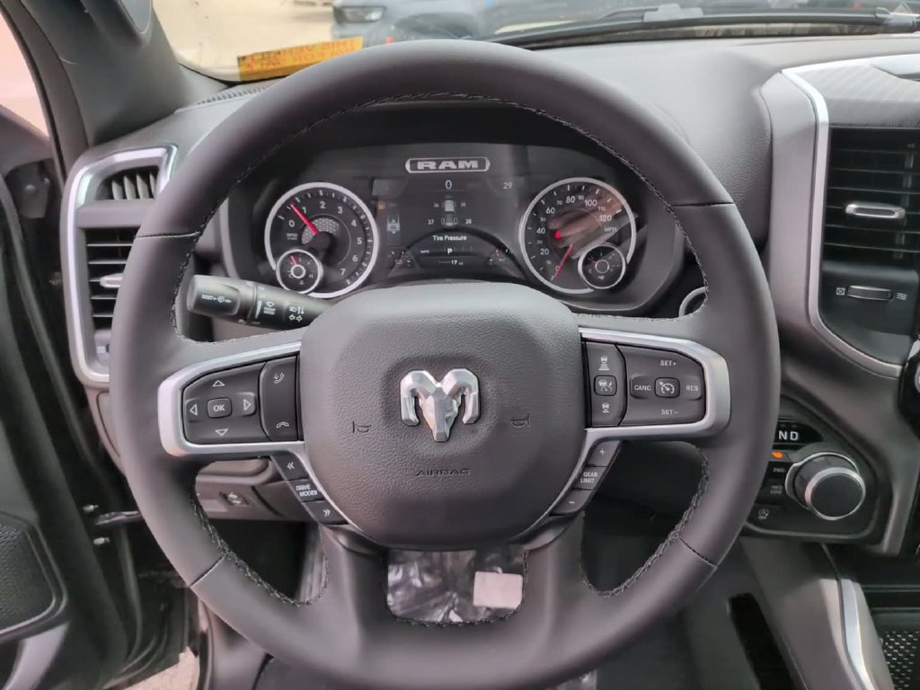 New 2026 RAM 1500 Big Horn AWD/4WD image 25