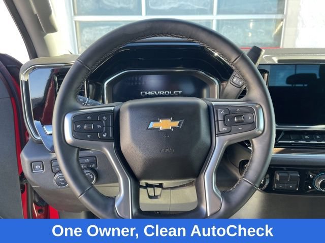 Used 2025 Chevrolet Silverado 1500 LT AWD/4WD image 2