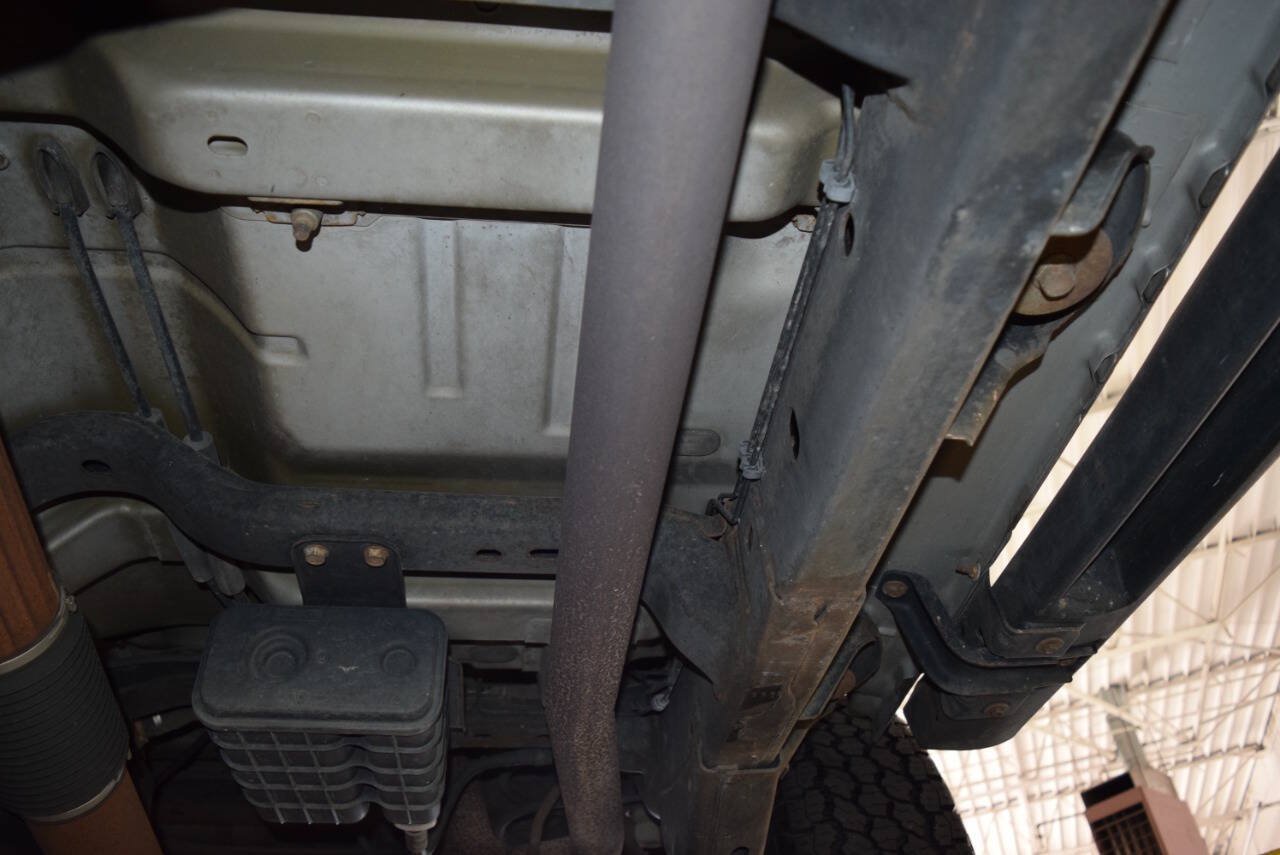 Used 2010 Jeep Wrangler Unlimited Sahara w/ Trailer Tow Group AWD/4WD image 33