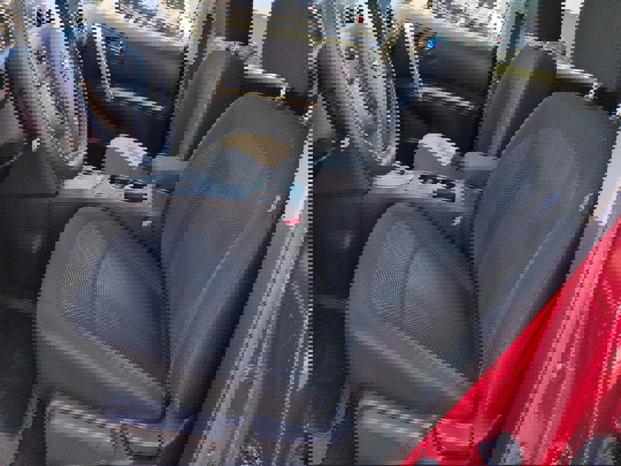 Used 2015 Nissan Rogue S w/ Convenience Package image 15