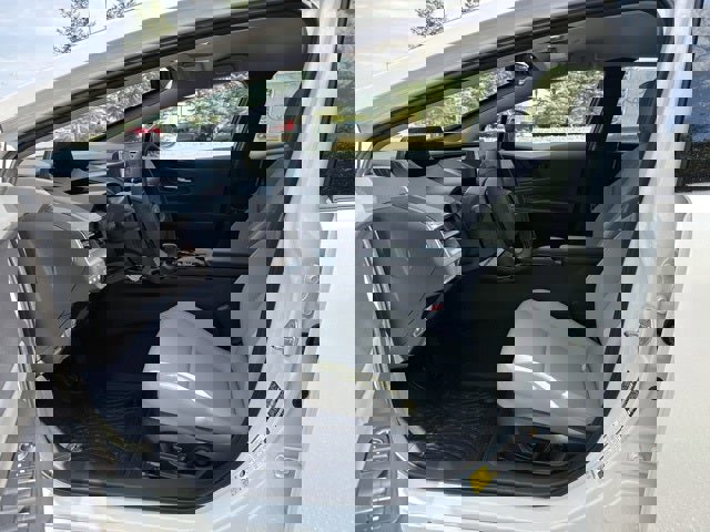 New 2026 Toyota Prius XLE image 17