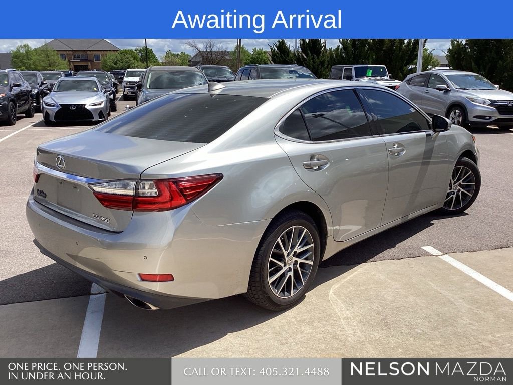 Used 2017 Lexus ES 350 w/ Navigation System Package image 5