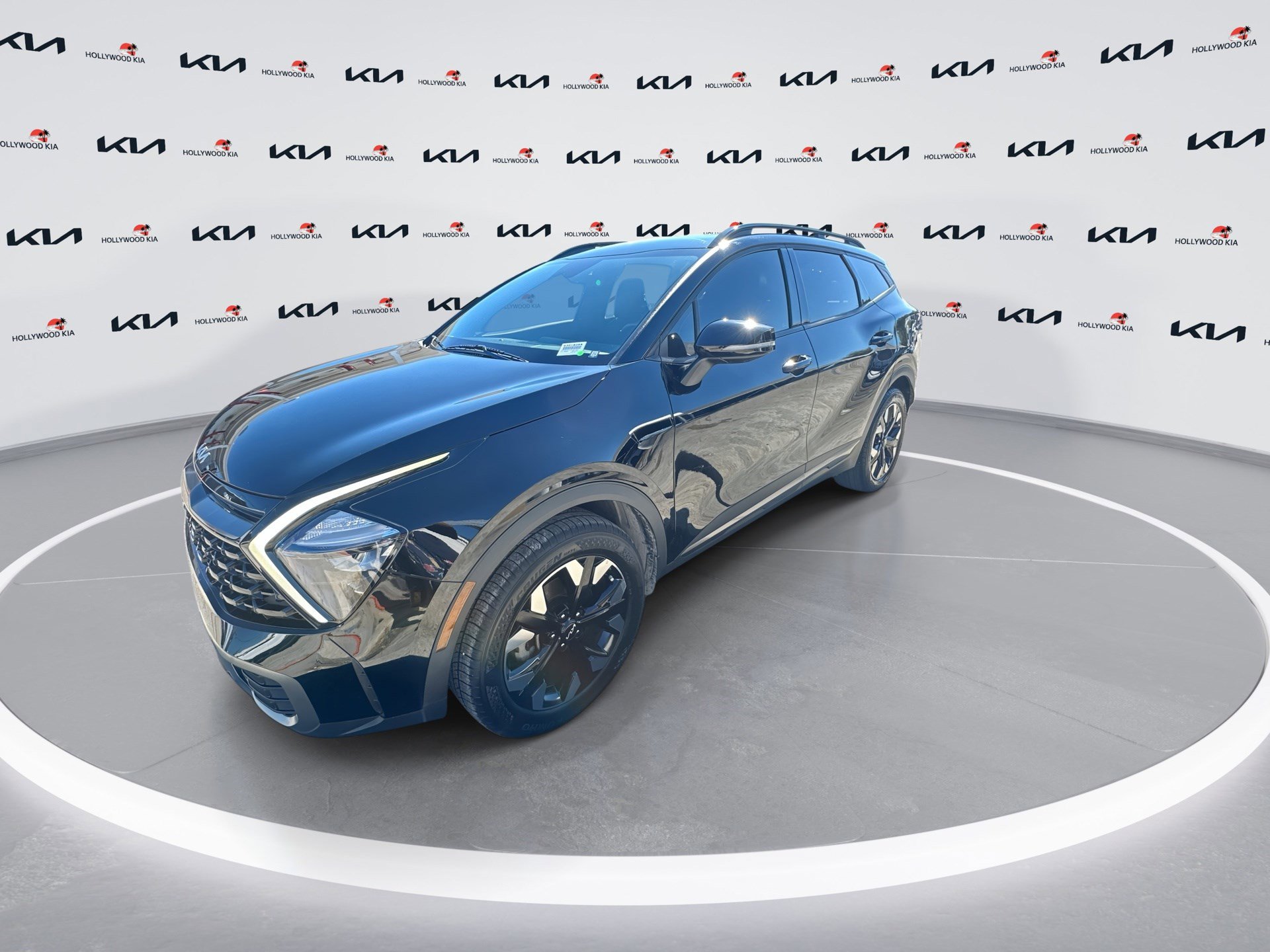 Certified 2023 Kia Sportage X-Line image 4