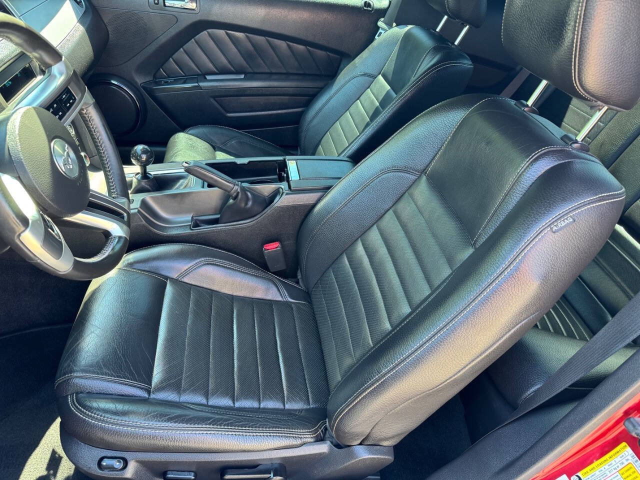 Used 2012 Ford Mustang GT Premium w/ Security Pkg RWD image 25