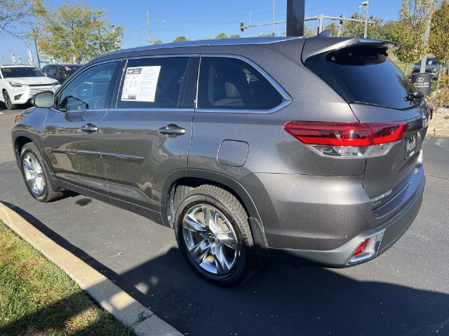 Used 2018 Toyota Highlander Limited AWD/4WD image 5