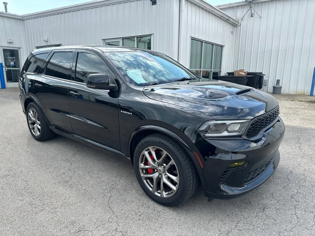 Used 2022 Dodge Durango R/T w/ Tow 'N Go Package AWD/4WD image 2