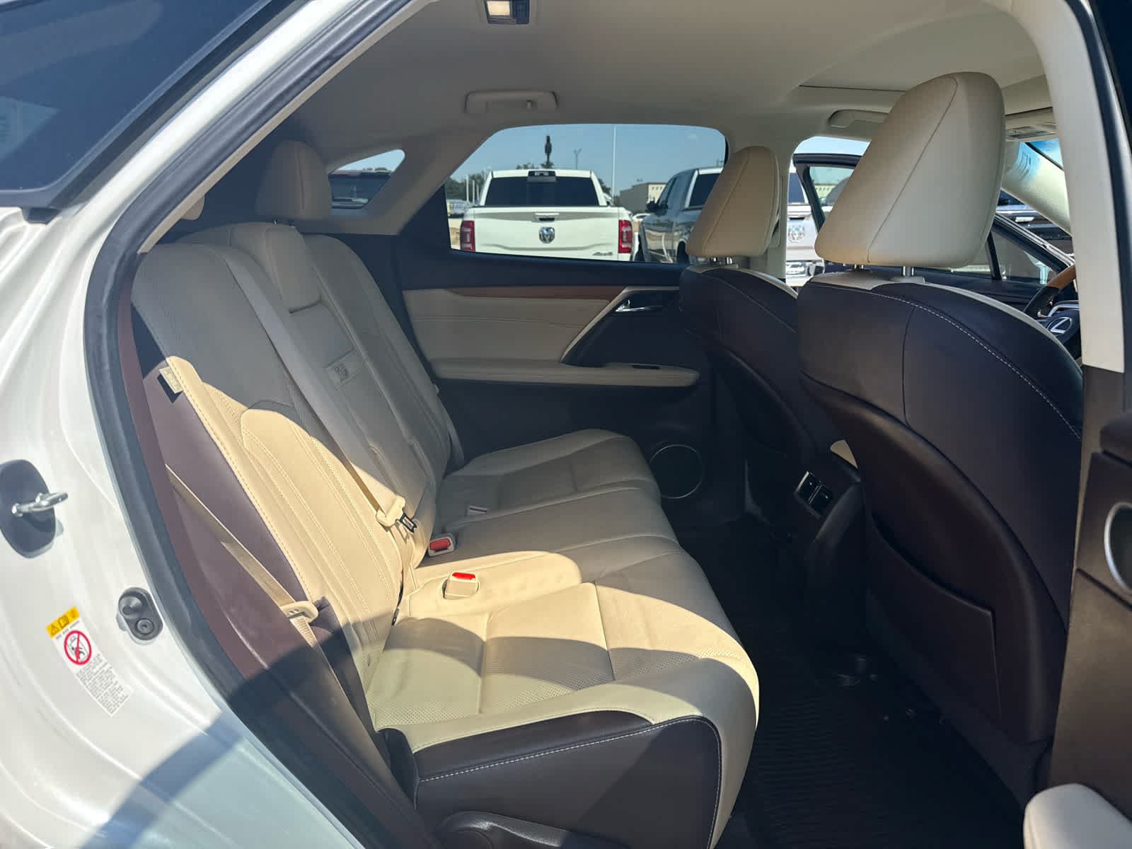 Used 2017 Lexus RX 350 FWD w/ Premium Package image 9