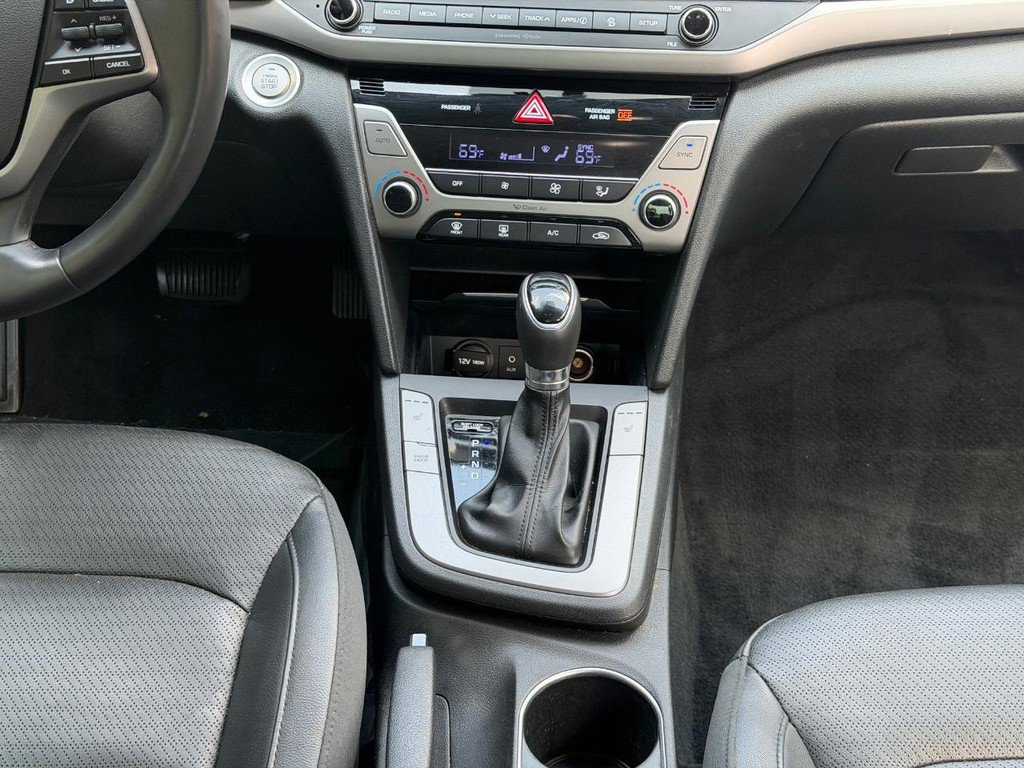 Used 2017 Hyundai Elantra Limited FWD image 14
