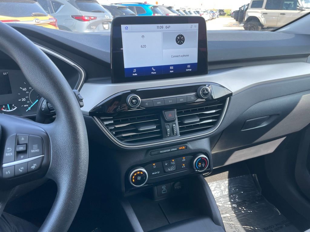 Used 2022 Ford Escape SE image 11