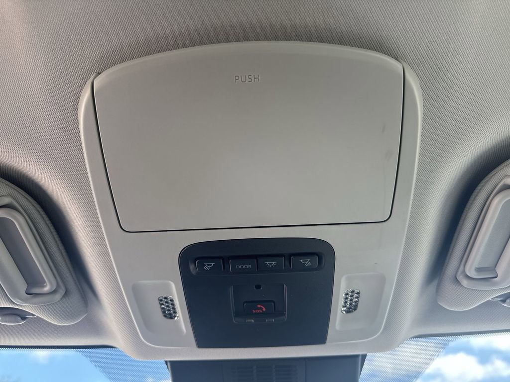New 2026 Toyota Camry XLE FWD image 19