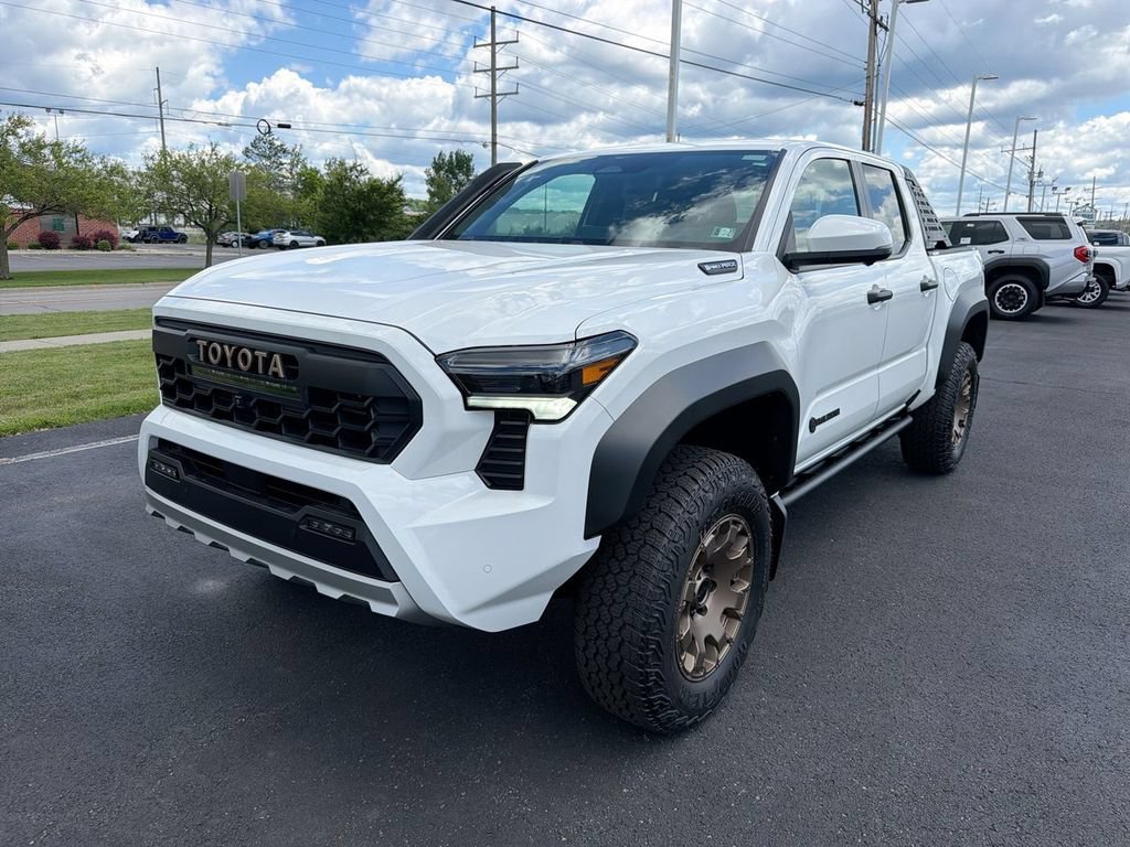 New 2026 Toyota Tacoma 4x4 Double Cab Hybrid image 4