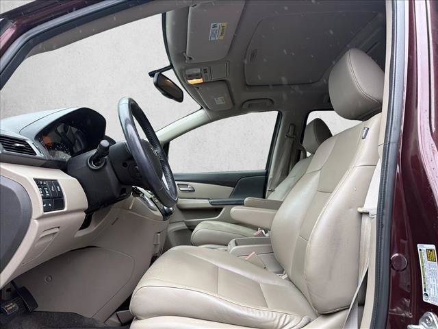 Used 2013 Honda Odyssey Touring image 12