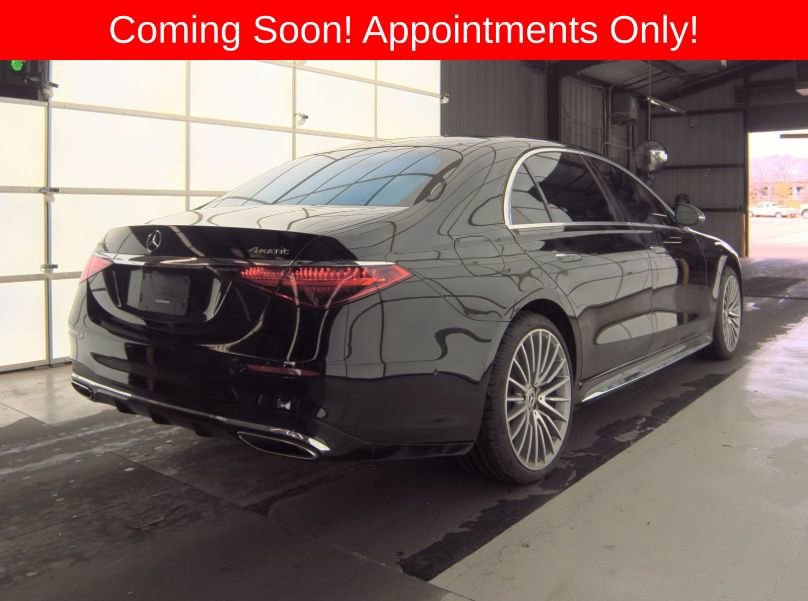 Used 2023 Mercedes-Benz S 500 4MATIC Sedan w/ AMG Line image 3