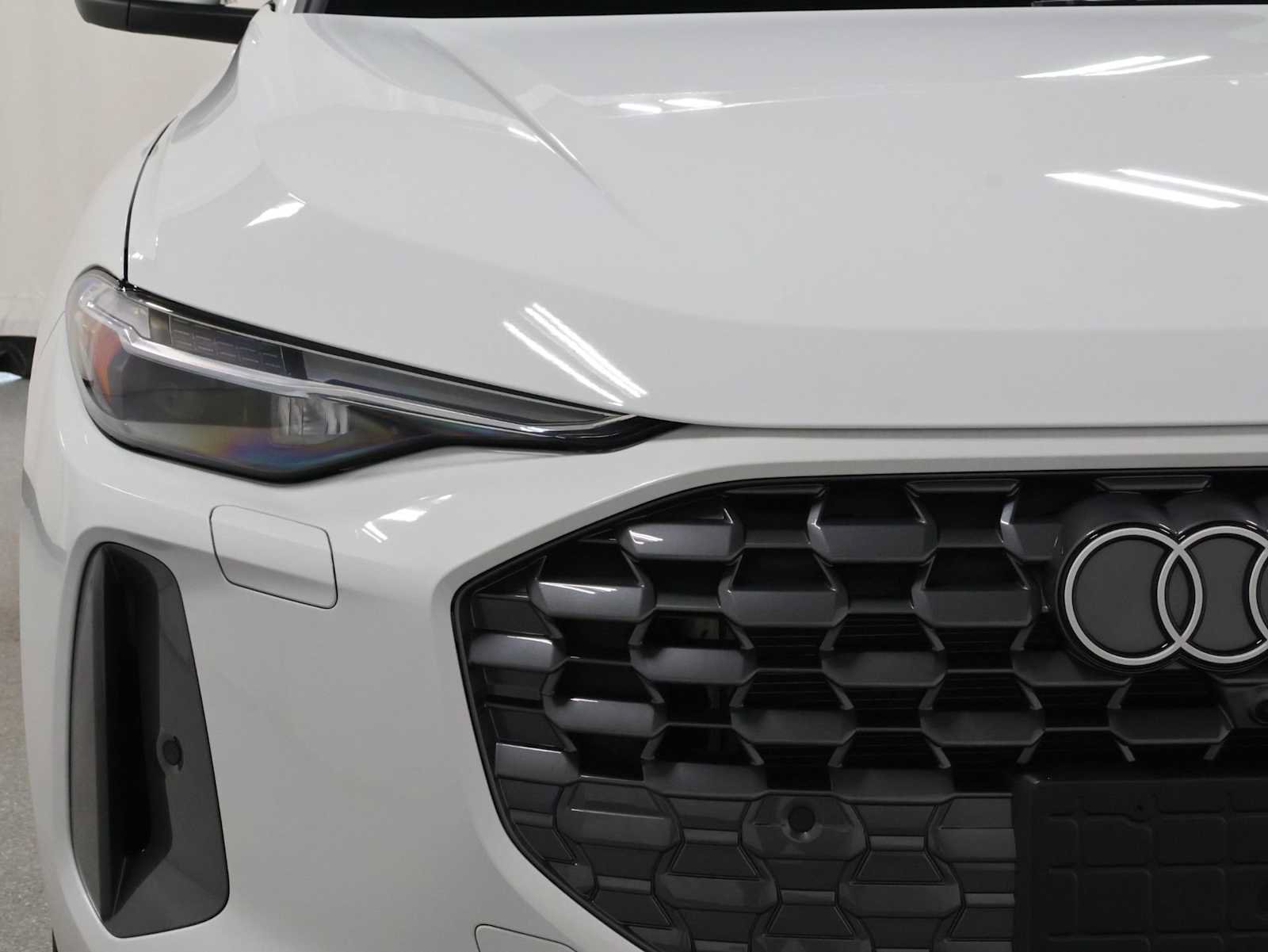 New 2026 Audi Q5 Premium AWD/4WD image 15