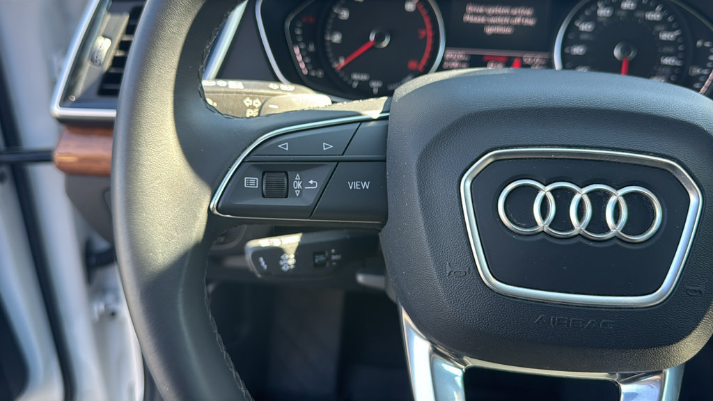 Used 2023 Audi Q5 2.0T Premium w/ Convenience Package AWD/4WD image 18