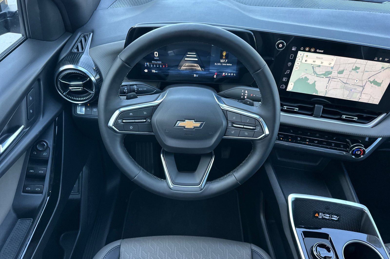 New 2026 Chevrolet Equinox LT w/ Convenience Package II FWD image 14