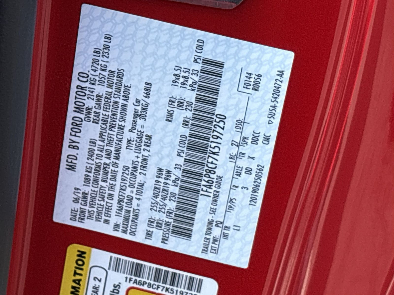 Used 2019 Ford Mustang GT Premium w/ Equipment Group 401A RWD image 28