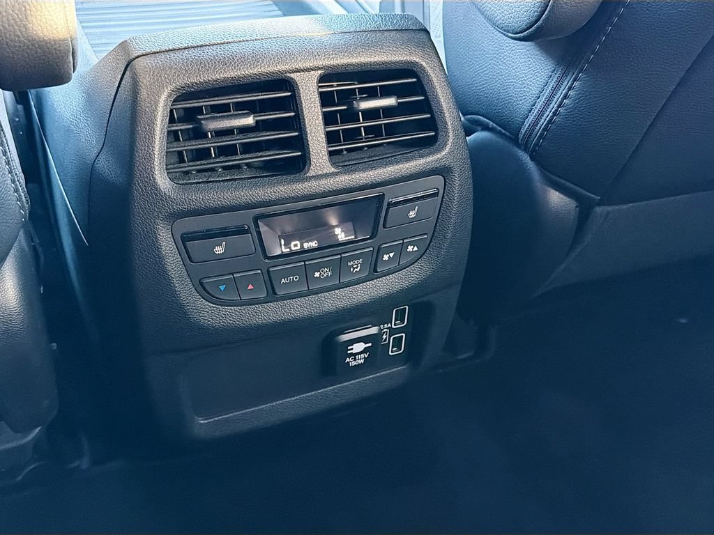 Used 2022 Honda Passport Elite image 25