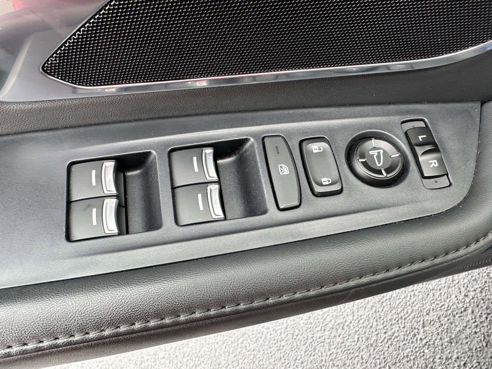 Used 2021 Acura RDX AWD image 10