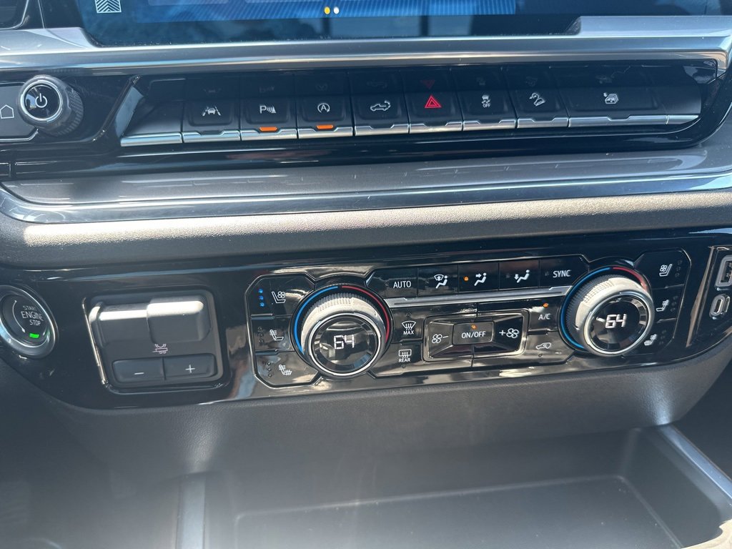 Used 2023 Chevrolet Silverado 1500 High Country w/ Technology Package image 45