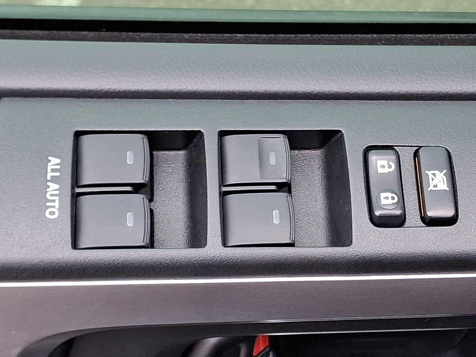 Used 2021 Toyota 4Runner SR5 Premium w/ Moonroof Package image 27