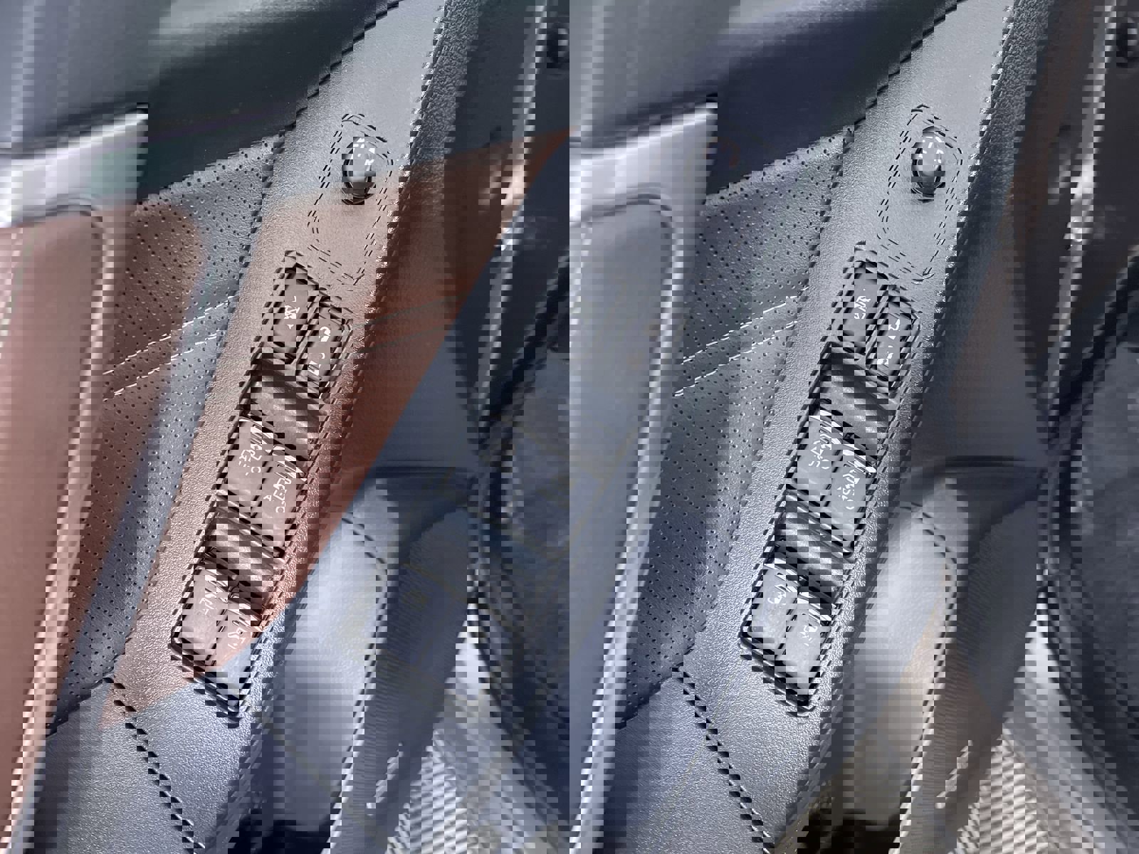 Used 2018 Subaru Forester 2.5i Touring image 14