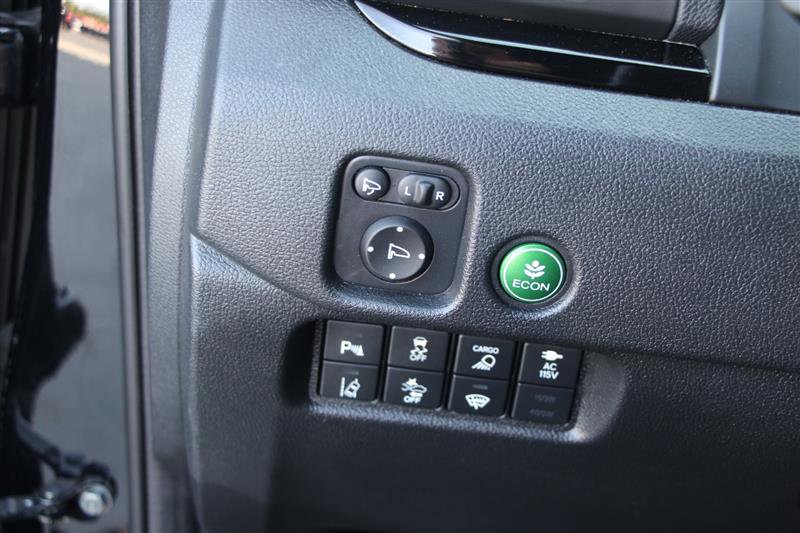 Used 2025 Honda Ridgeline Black Edition image 27