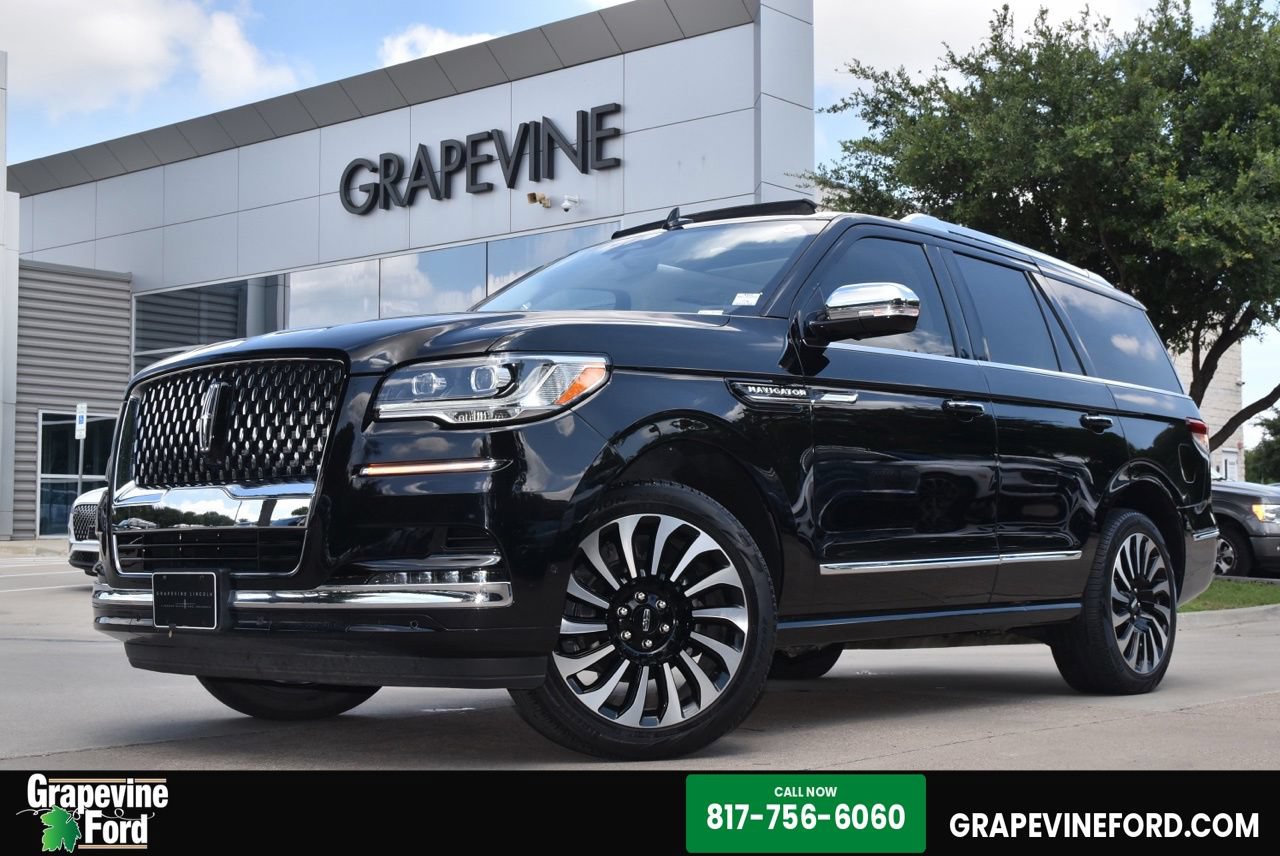 Used 2024 Lincoln Navigator Black Label AWD/4WD image 1
