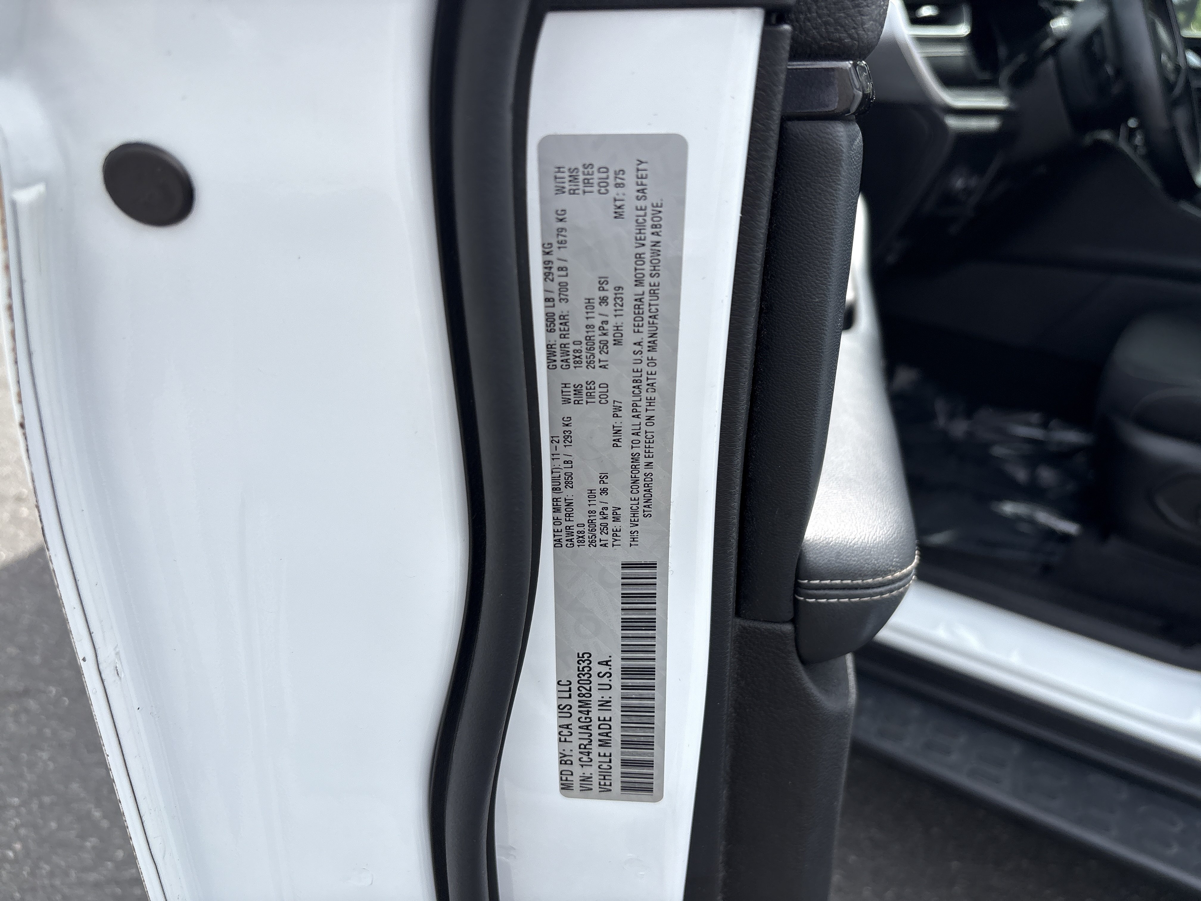 Used 2021 Jeep Grand Cherokee L Laredo w/ Luxury Tech Group I RWD image 36