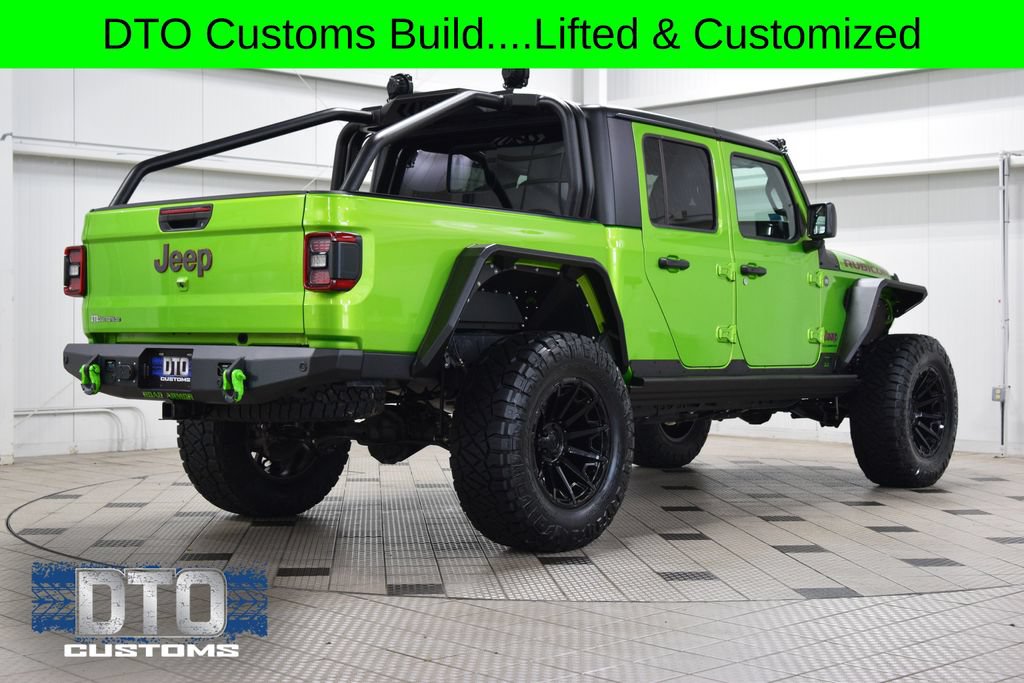 Used 2025 Jeep Gladiator Rubicon w/ Safety Group AWD/4WD image 7