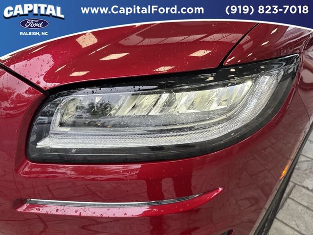 Used 2020 Lincoln Nautilus Reserve FWD image 11