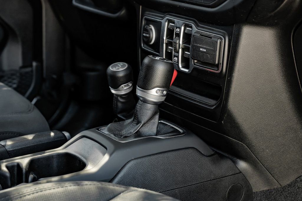 Used 2021 Jeep Wrangler Unlimited Willys image 33